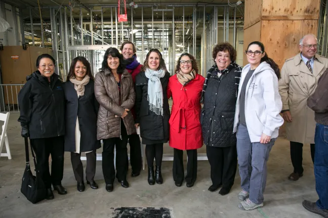 Current and former Multnomah County Commission members, Multnomah County Circuit Court and Hoffman Construction members pose for a picture.